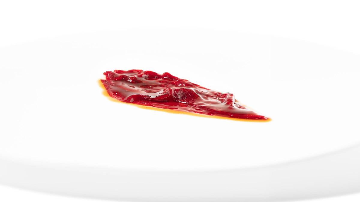 El 'mochi' de frambuesa como un piquillo de Enigma.