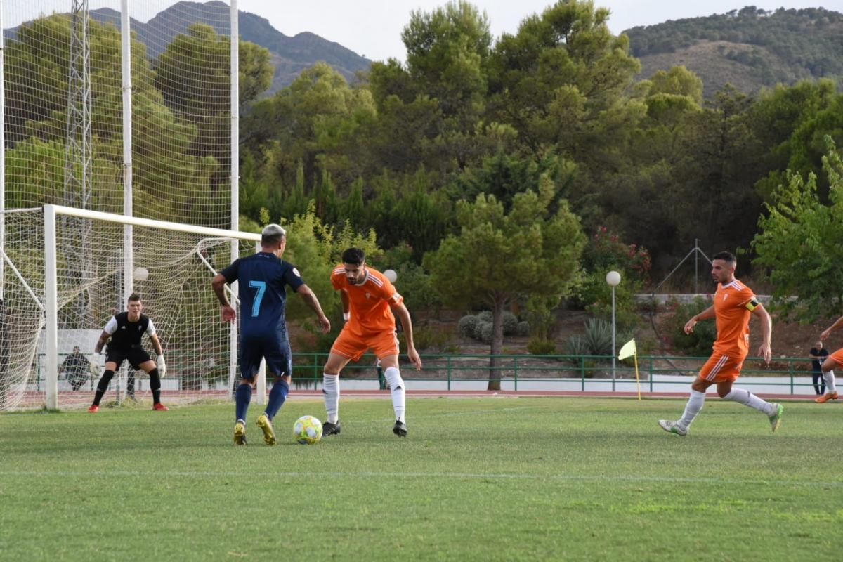 El Córdoba CF Granada en imágenes.