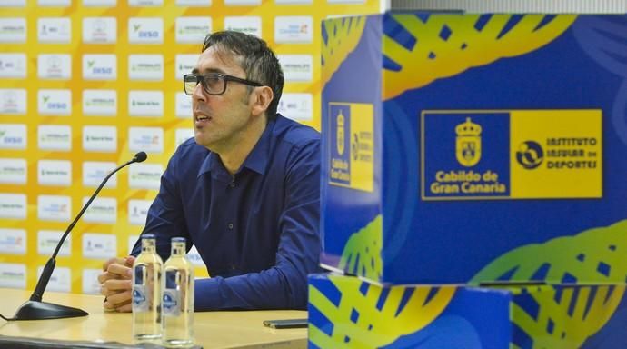 09-07-2020 LAS PALMAS DE GRAN CANARIA. Presentación oficial de Willy Villar y Porfi Fisac, nuevos director deportivo y entrenador del Herbalife Gran Canaria. Fotógrafo: ANDRES CRUZ  | 09/07/2020 | Fotógrafo: Andrés Cruz