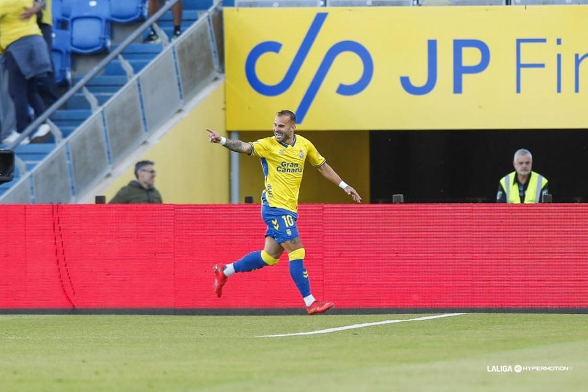 Jesé celebra el tanto
