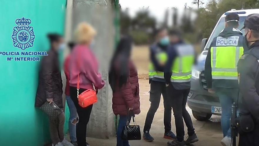 Liberan a 19 mujeres explotadas sexualmente en Fuente Álamo