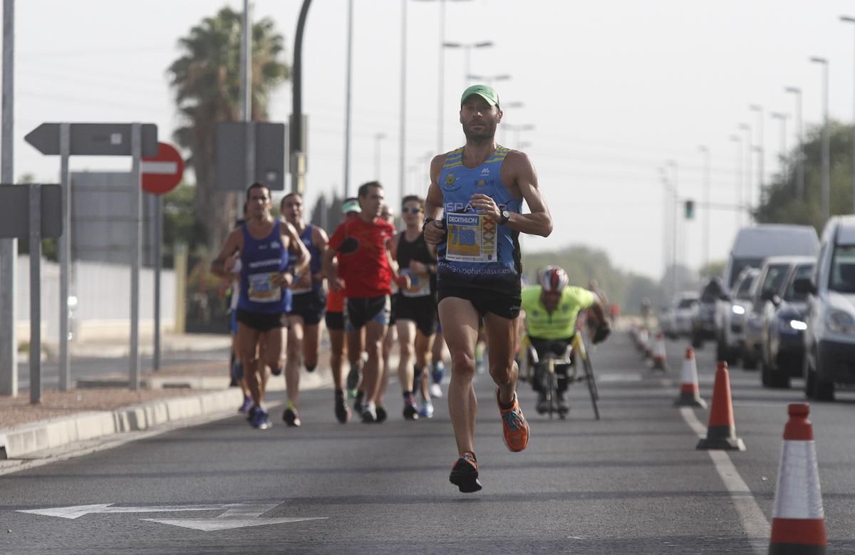 FOTOGALERÍA / Las mejores imágenes de la Media Maratón de Almodóvar del Río