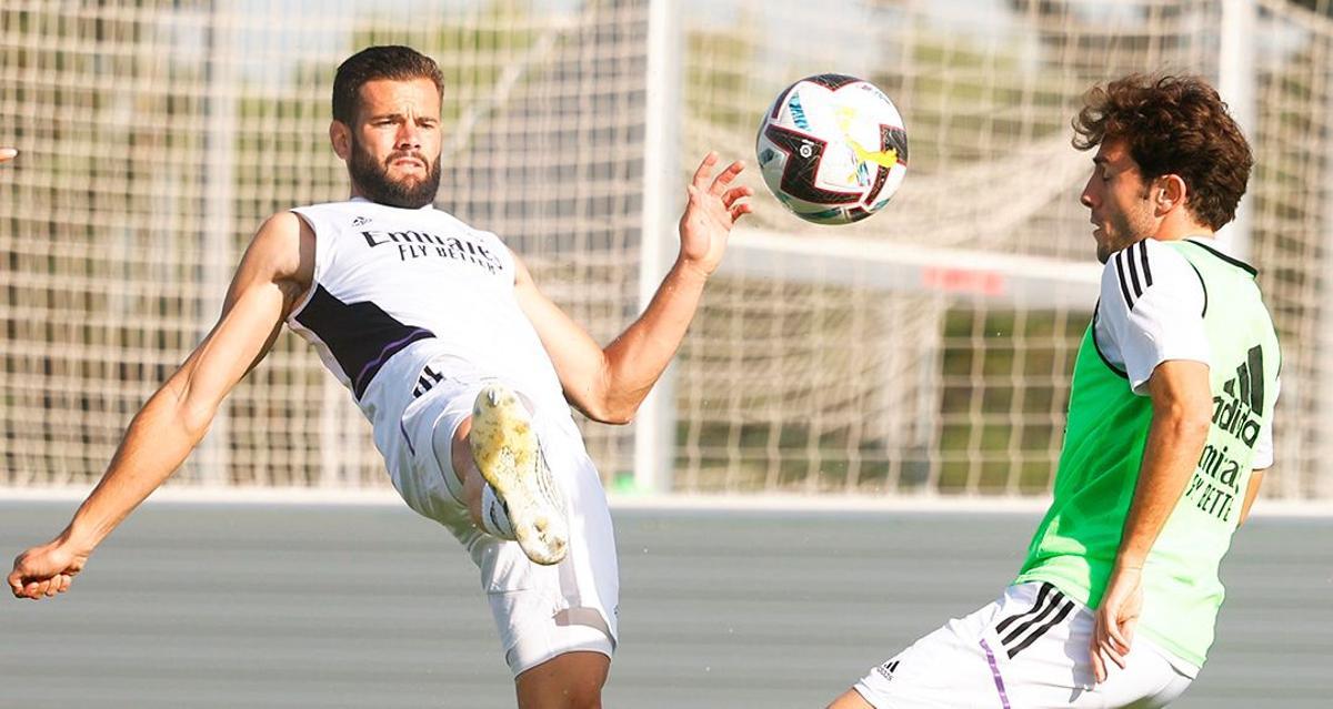 El Real Madrid continúa los entrenamientos sin Benzema y Lucas Vázquez, que trabajan en solitario