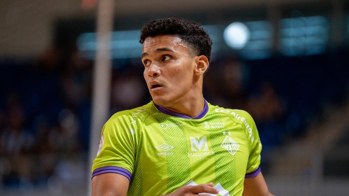 Mateus Maia, durante un partido con el Palma Futsal esta temporada.