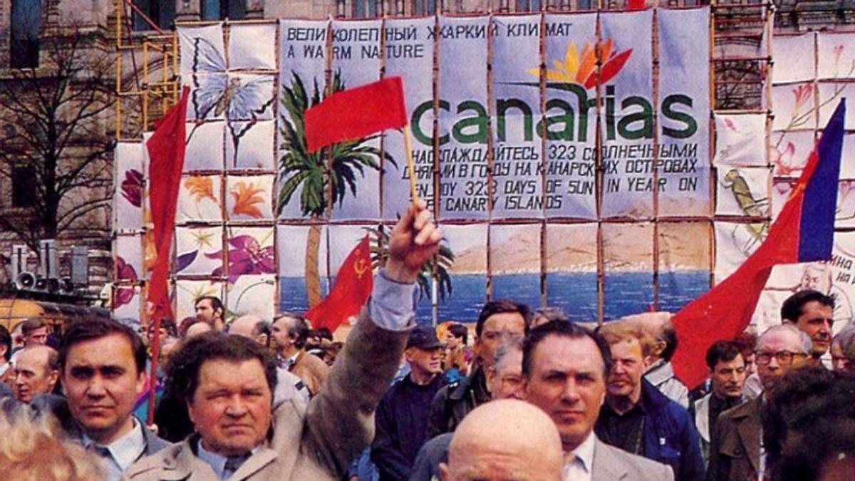 Historia de la publicidad de Canarias en la Plaza Roja