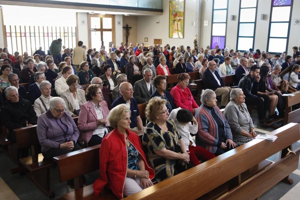 Primera misa en el Buen Pastor de Rubén Díaz