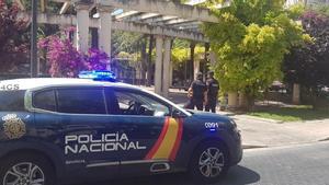 La Policía Nacional, en la Plaza de las Columnas de Palma. CNP