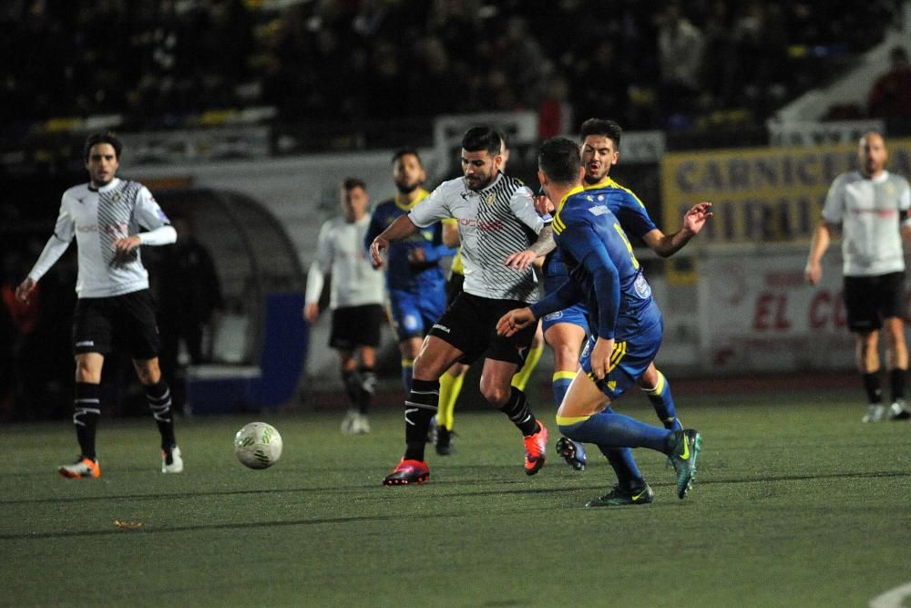 El partido entre el Caudal y el Celta B, en imágenes