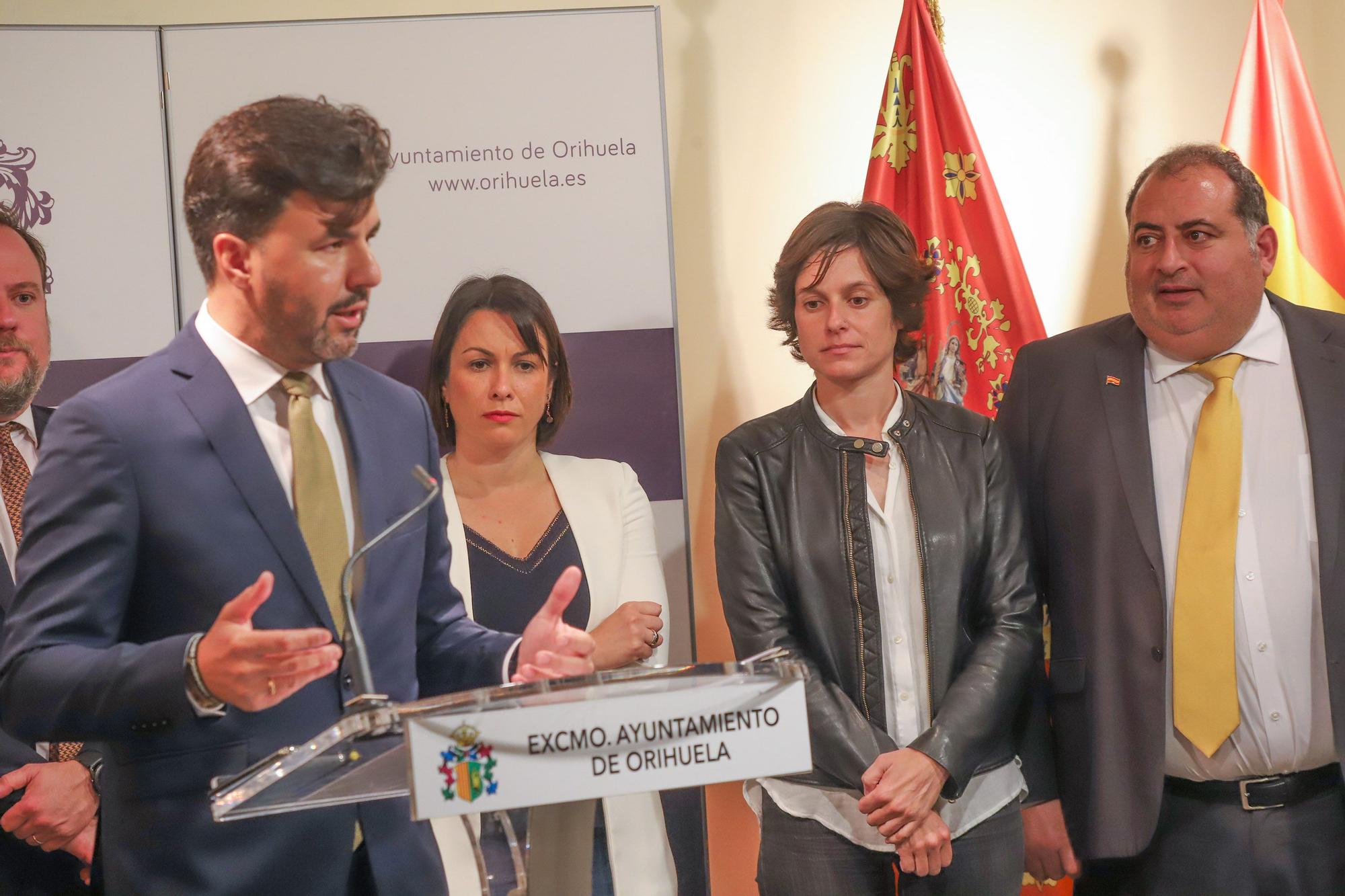 PSOE y Ciudadanos presentan su acuerdo de gobierno