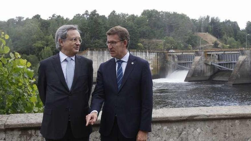 Rafael Villaseca y Alberto Núñez, en el embalse de Velle. // Jesús Regal