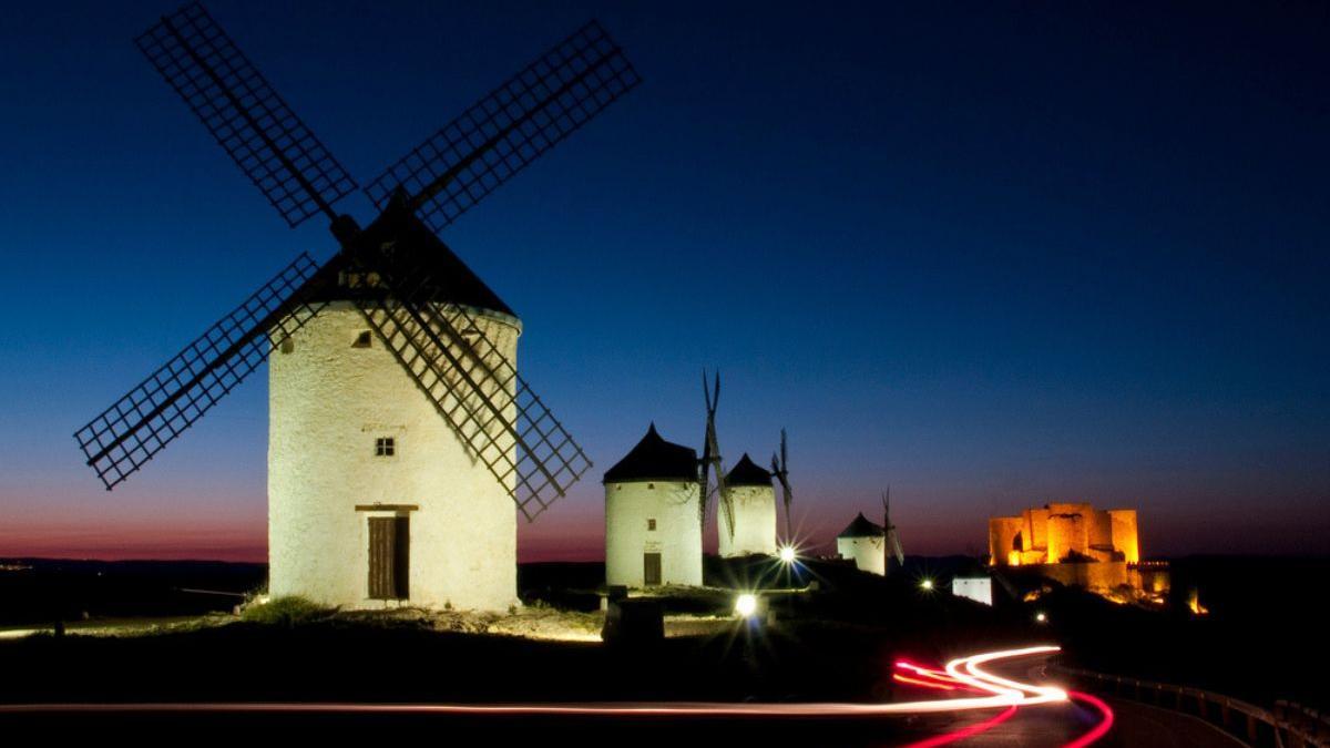 Consuegra representa a Castilla - La Mancha en el concurso de Ferrero Rocher