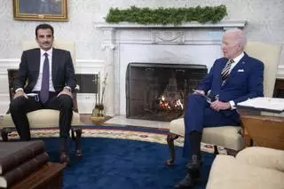 Biden y el emir de Qatar hablan sobre los esfuerzos conjuntos de mediación en Gaza