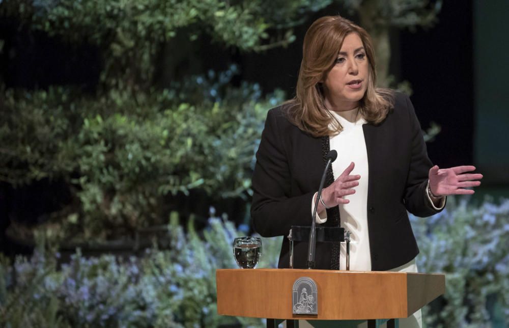 SUSANA DÍAZ ENTREGA LAS MEDALLAS DE ANDALUCÍA