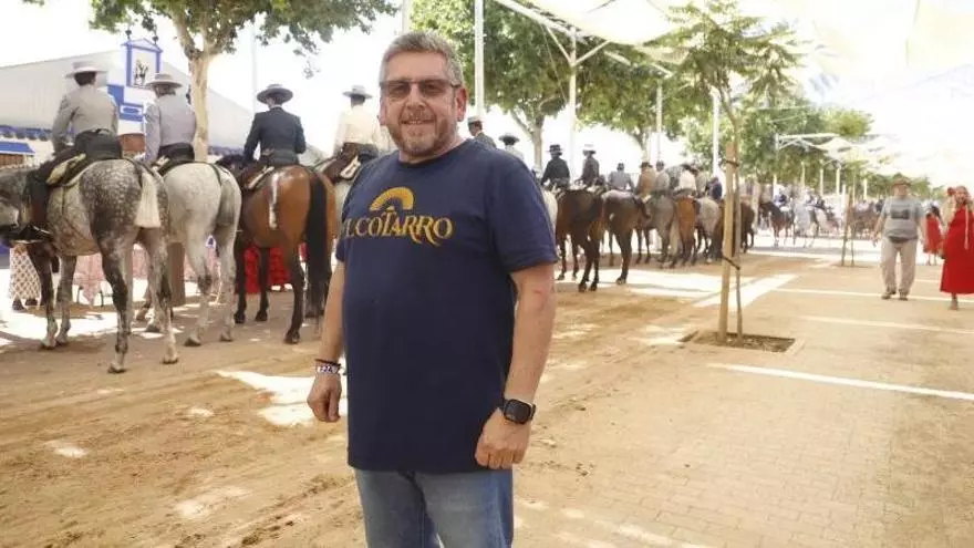 Javier Sánchez, responsable de los toldos en El Arenal
