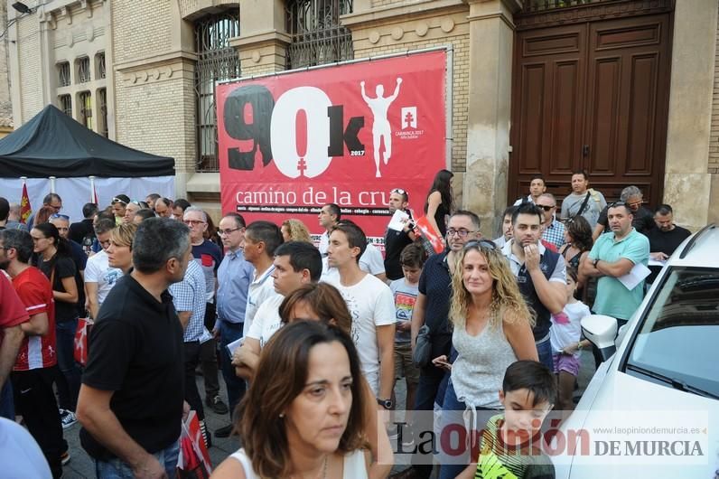 Ambientazo en Santo Domingo por la carrera 90K Camino de la Cruz