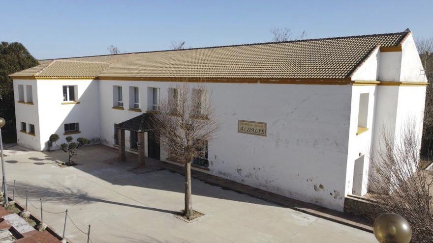 Cañete la Real saca a licitación la reforma de su albergue municipal