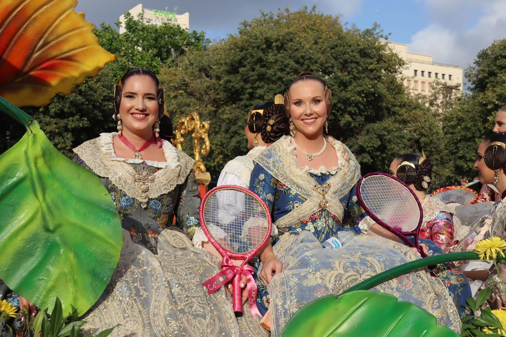 La Batalla de Flores de las candidatas a Falleras Mayores de València