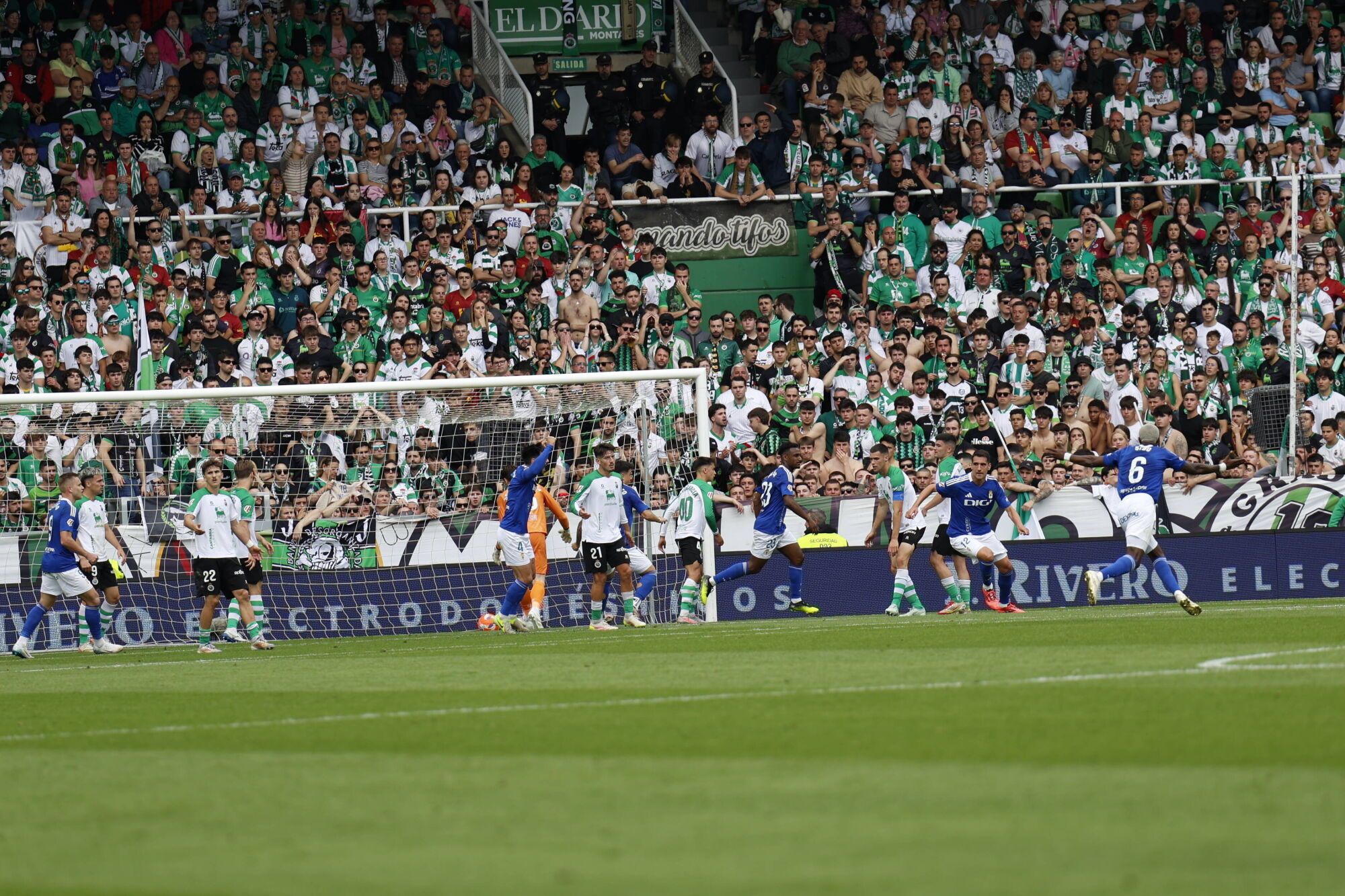Así fue el partido entre el Real Oviedo y el Racing de Santander
