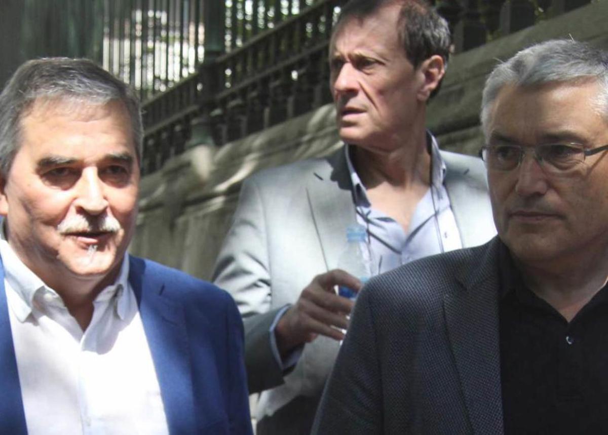 IU se une a Podemos y no firma el pacto por el carbón pese al descontento de sus alcaldes