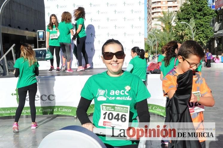 2.000 personas marchan contra el cáncer en Murcia