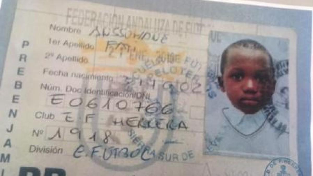 La primera ficha de Ansu Fati en la Escuela Peloteros de Herrera