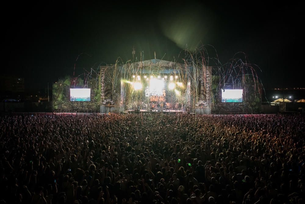 Viernes | Ambiente en el festival.