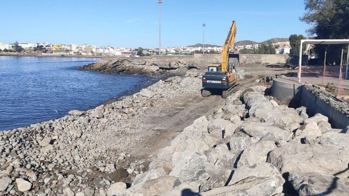 Las denuncias por daños ambientales contradicen el discurso de la ecoisla  