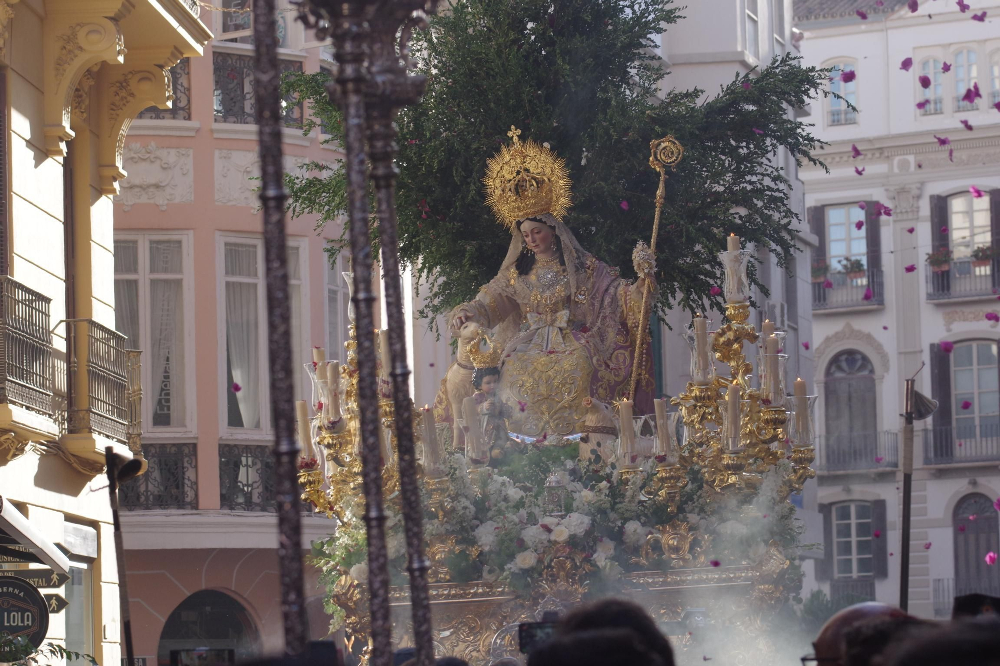 La procesión de la Divina Pastora por su Coronación Canónica, en imágenes