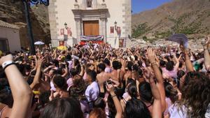 Cuánto cobran los cantantes por actuar en las fiestas de los pueblos