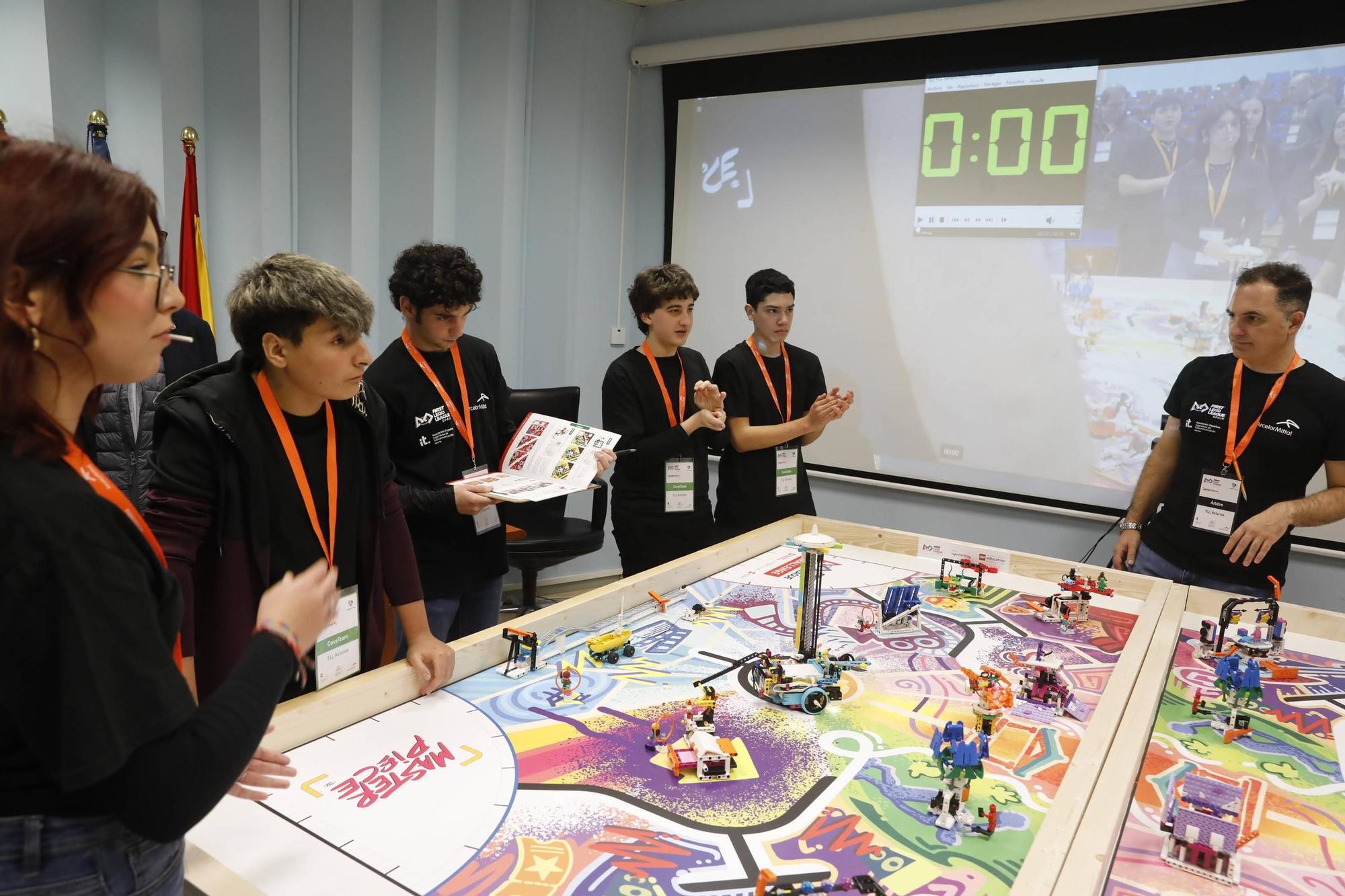 Así fue el torneo de la First Lego League de Asturias (en imágenes)