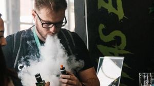 Sanitat alerta del perill dels vapejadors en una campanya contra el tabaquisme