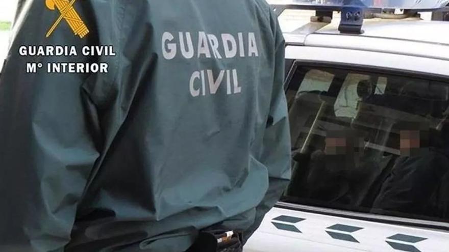Cuidado si te piden el DNI: este es el aviso de la Guardia Civil