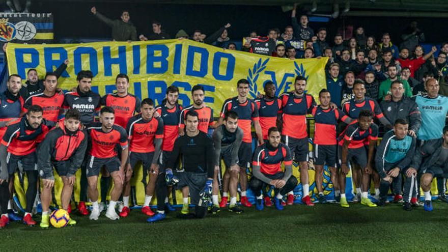 Los aficionados arroparon al equipo en la última sesión.