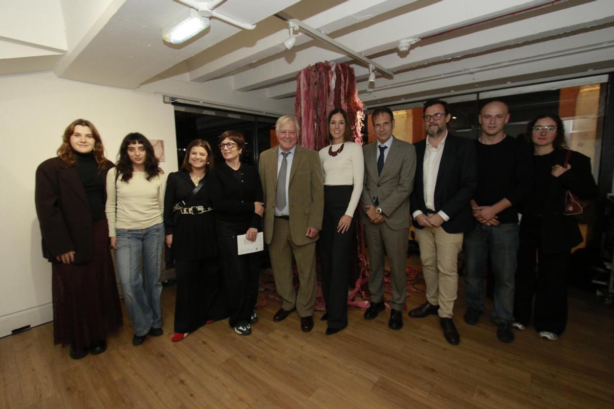 El Consell de Mallorca presentó en la Oxo Gallery de Londres la exposición 'Dins i més enllà del marc'.