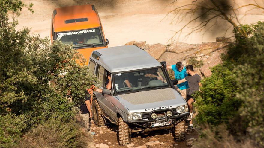 Més de 600 vehicles es reuneixen a la 17a edició de la Land Rover Party