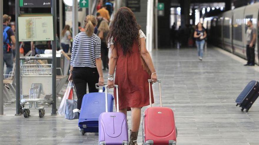 Los jóvenes de Castellón que emigraron 
empiezan a regresar a casa