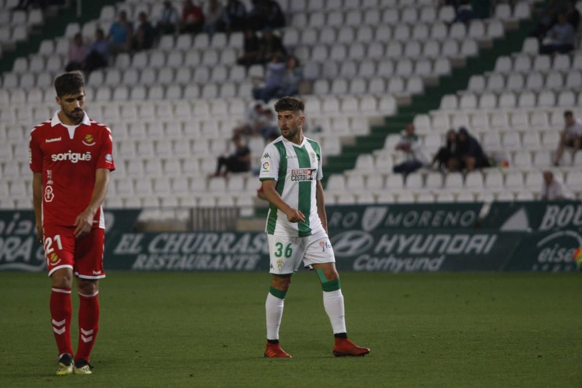 Las imágenes del Córdoba C.F.-Nastic