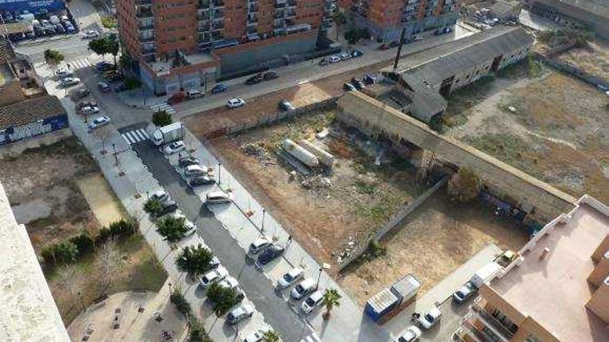 Nuevo tramo abierto entre las calles Ingeniero José Sirera y San Vicente Mártir.