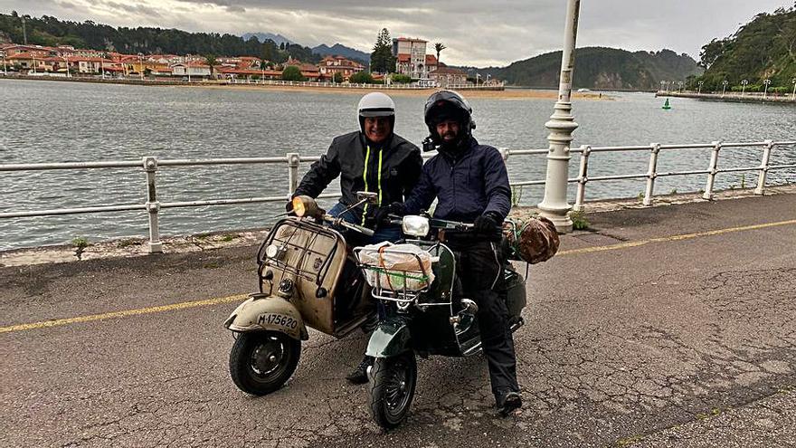  Arjona y Medina en Ribadesella.