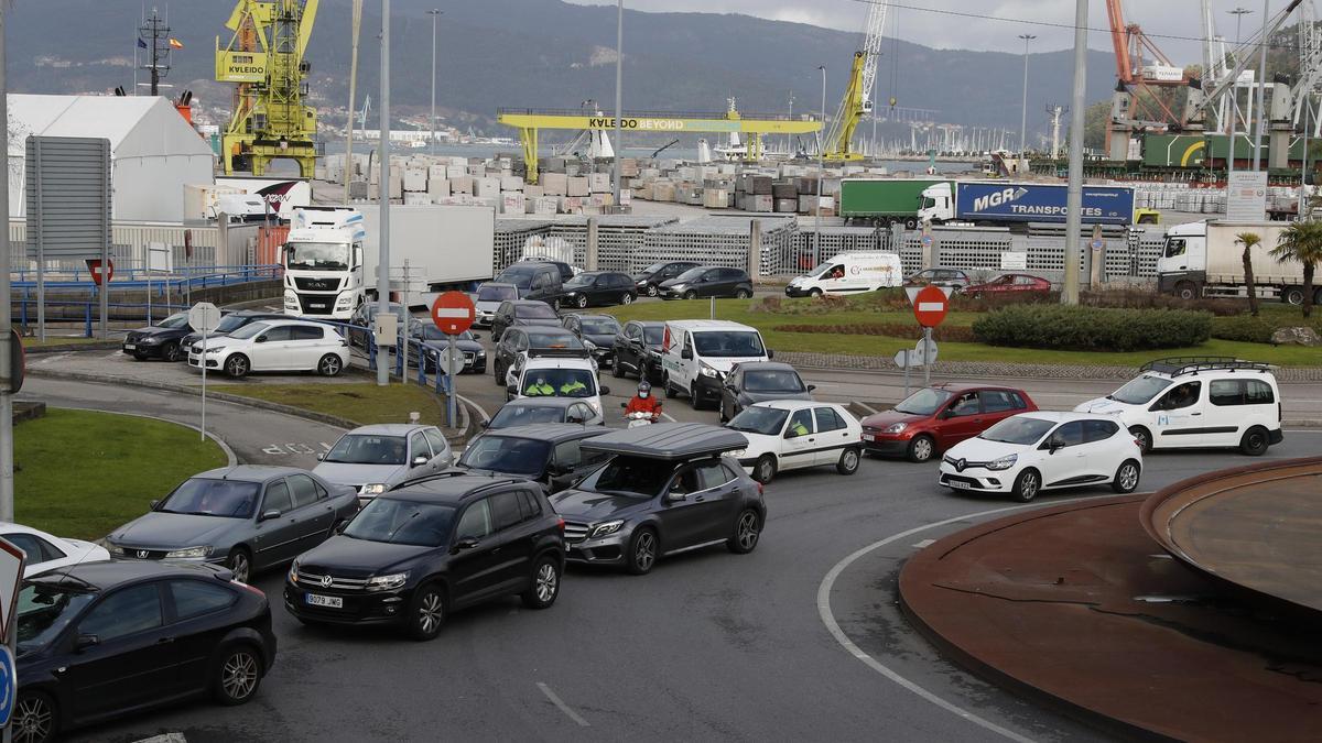 La zona de Beiramar se colapsa por el cierre del túnel