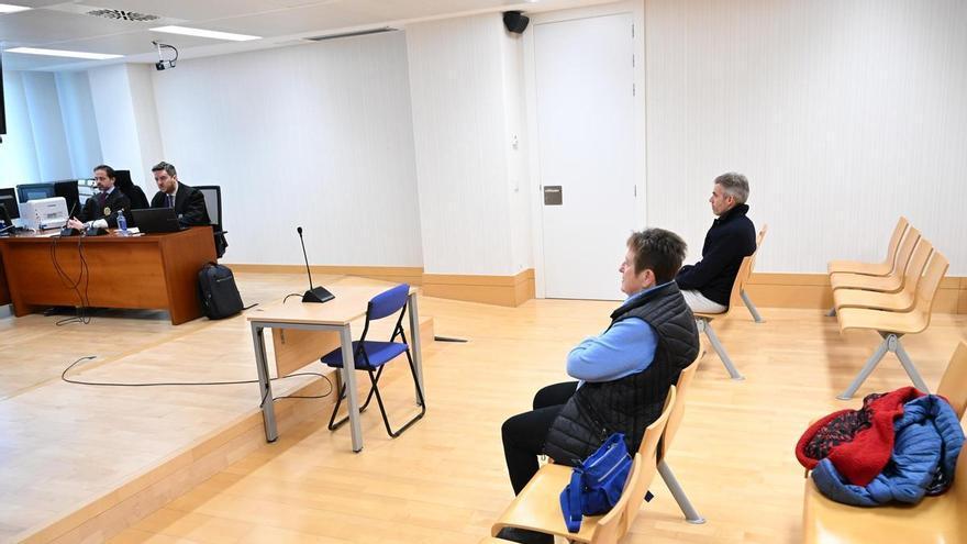 Condenada a tres años de cárcel la exedil de Los Verdes de Orihuela Martina Scheurer por amañar la adjudicación de los chiringuitos en 2014
