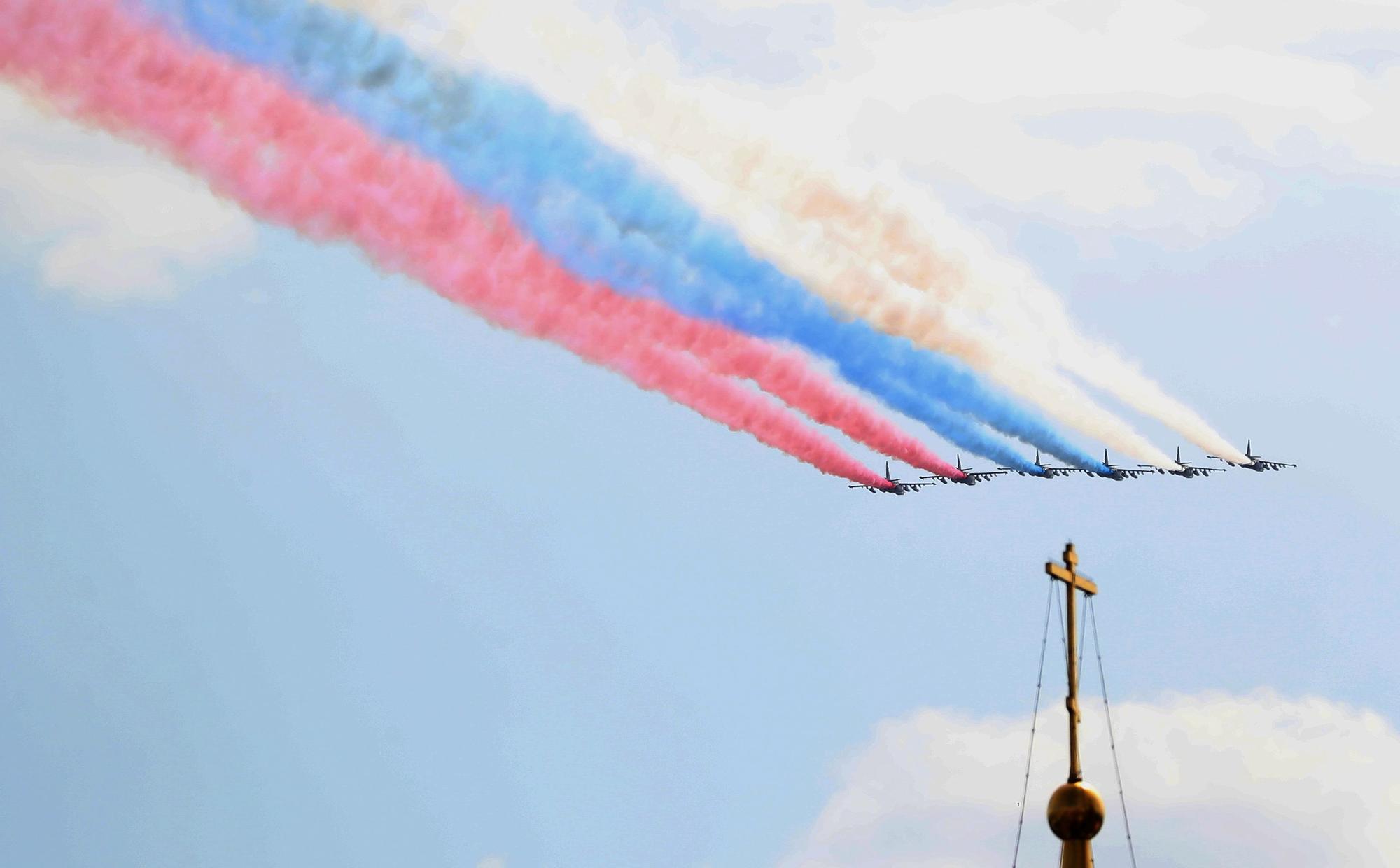 Putin preside en Moscú el desfile militar por el aniversario de la victoria frente a los nazis