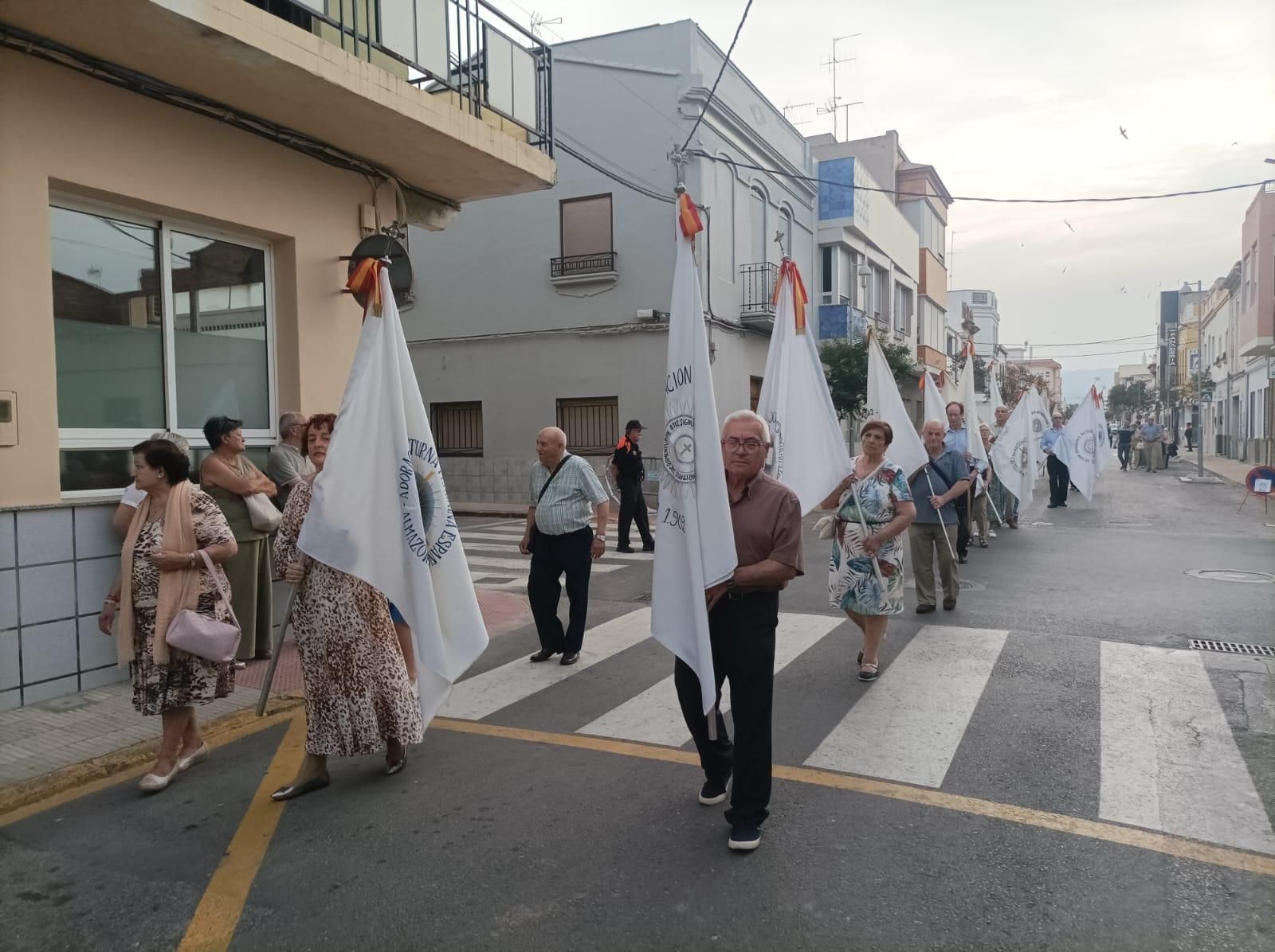 FOTOGALERÍA: Las imágenes de la jornada diocesana de la Adoración Nocturna en Moncofa
