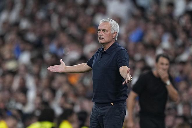 Mourinho pierde el pulso con el vestuario del Real Madrid