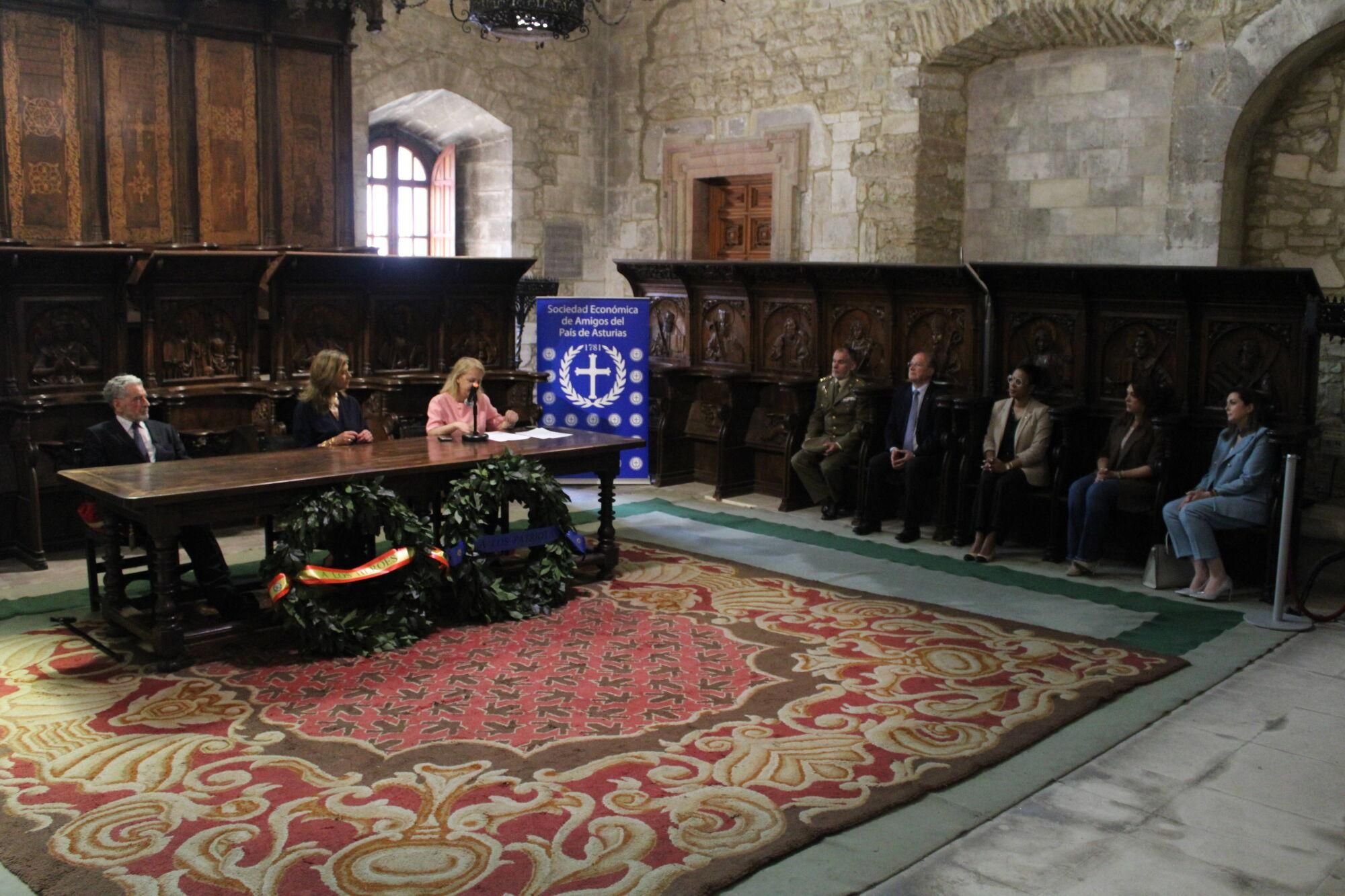 Varias asociaciones recrean el Oviedo el día que la Junta General asumió su soberanía y declaró la guerra a Napoleón