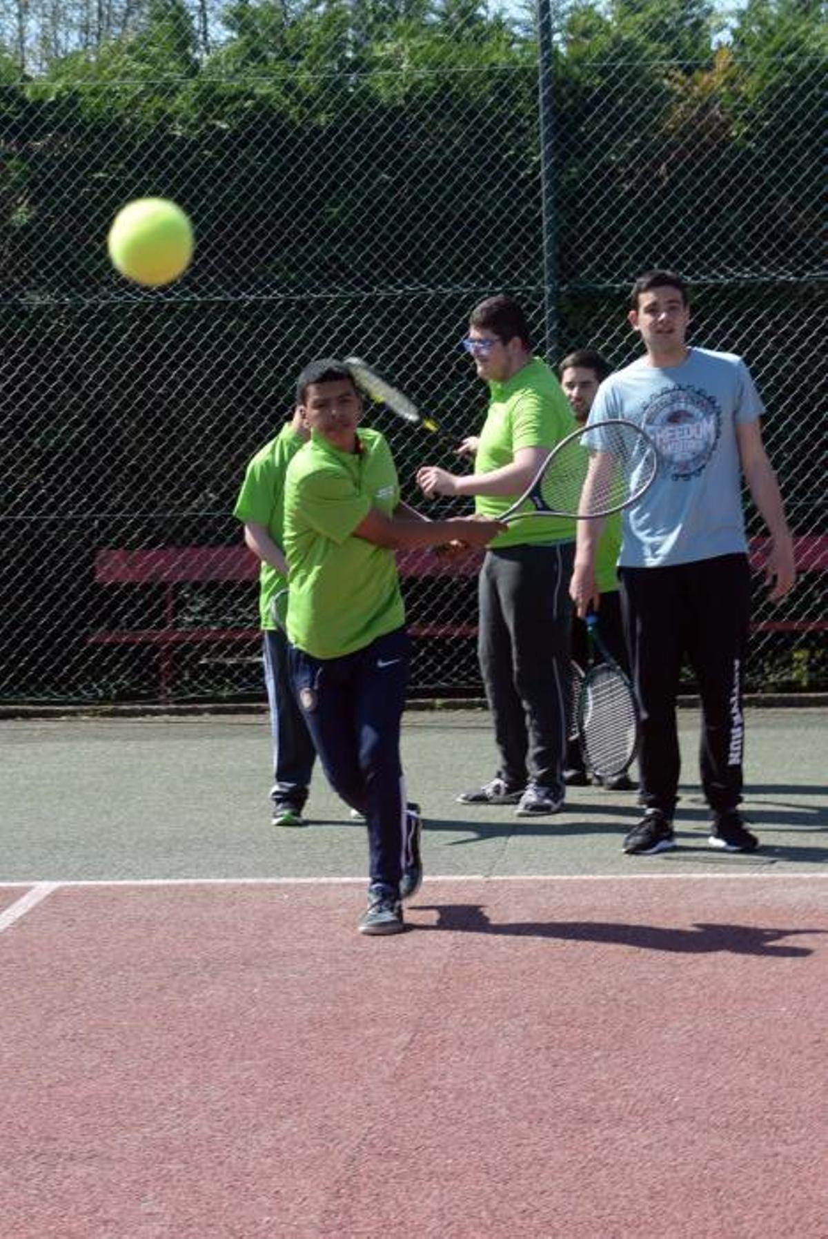 "Match ball" por la integración gracias a Rafa Nadal "Match ball" por la integración gracias a Rafa Nadal