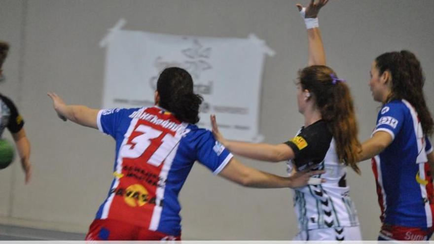 El Agustinos femenino rompe su racha y vuelve a ganar