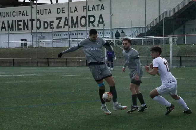 El Zamora CF "B" quiere cortar hoy su mala racha y el CD Noname, alargarla