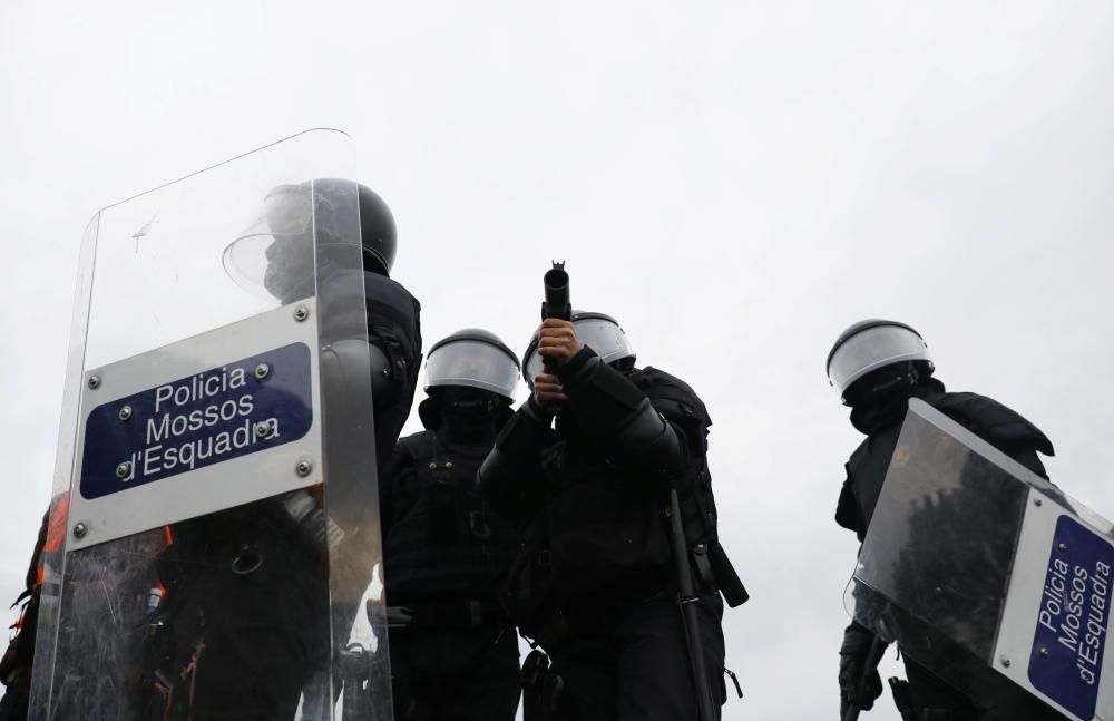 Tsunami Democràtic pone fin su protesta en la frontera