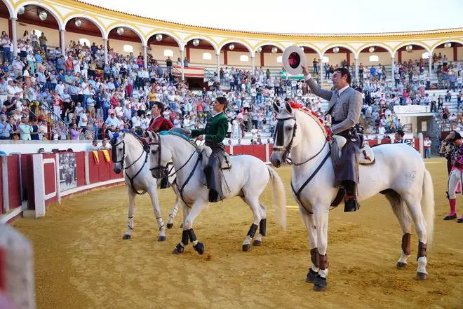 La corrida de rejones en Pozoblanco, en imágenes